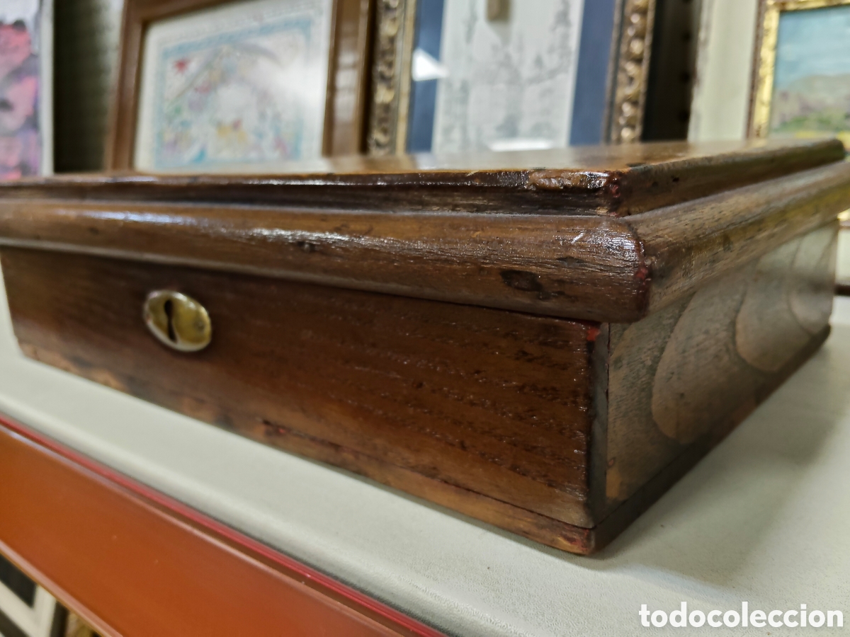 Antig&uuml;edades: Magn&iacute;fica caja de madera - Foto 3
