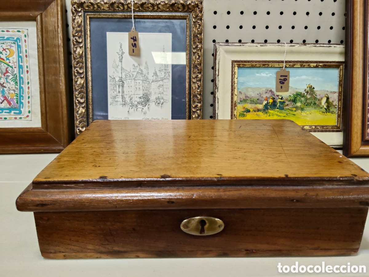 Antig&uuml;edades: Magn&iacute;fica caja de madera - Foto 1