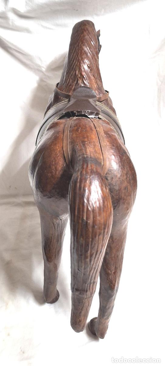 Antig&uuml;edades: Caballo de Cuero. Med. 43 cm - Foto 5