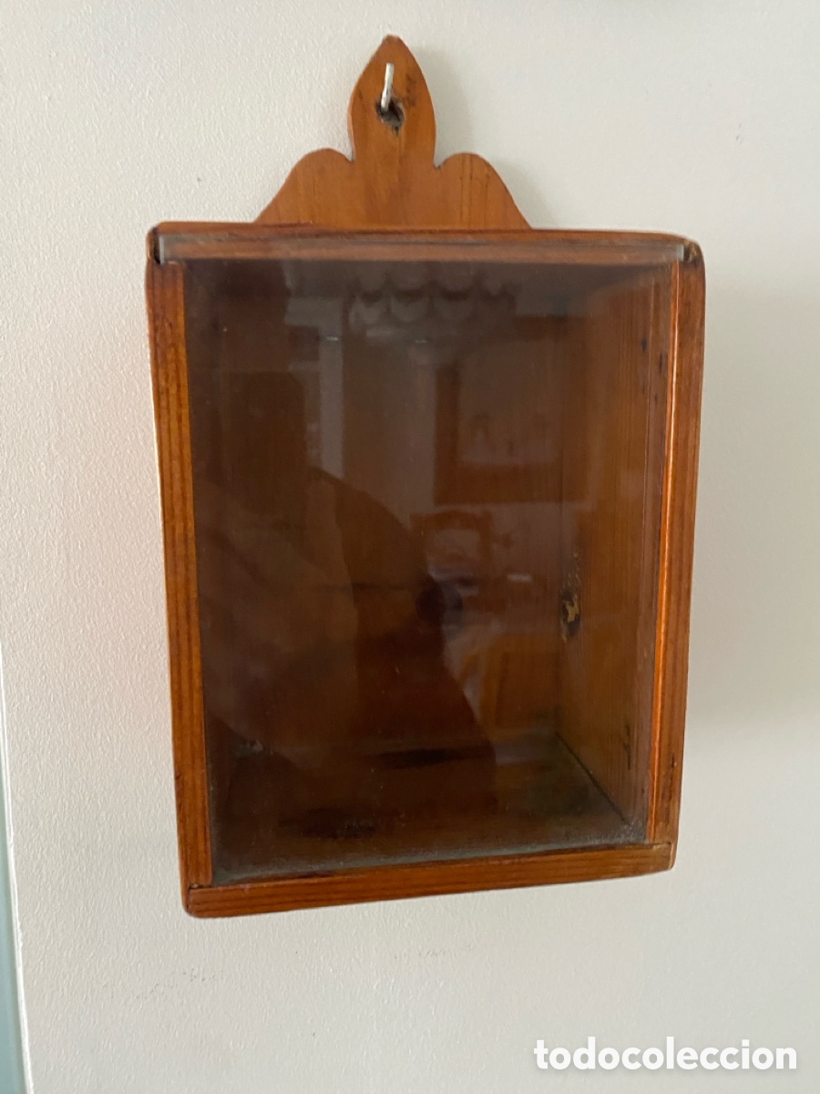 Antig&uuml;edades: Peque&ntilde;a hornacina capilla de madera - Foto 3