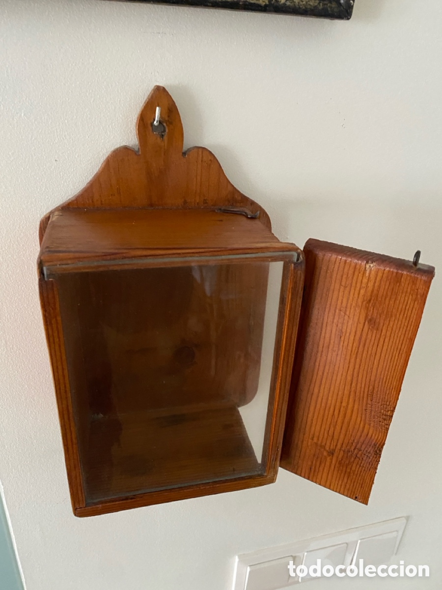 Antig&uuml;edades: Peque&ntilde;a hornacina capilla de madera - Foto 2