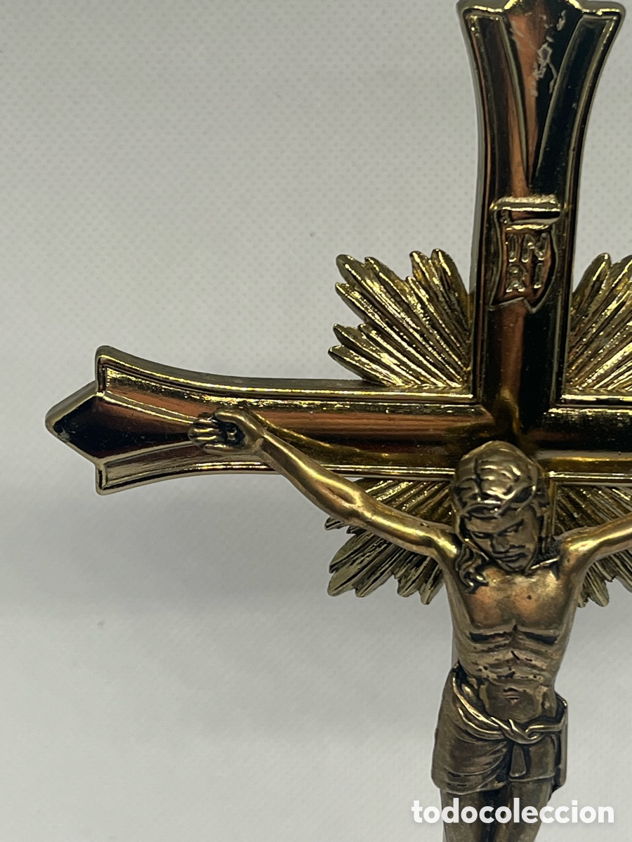 Antig&uuml;edades: CRUCIFIJO DE LAT&Oacute;N DE ALTAR - Foto 3