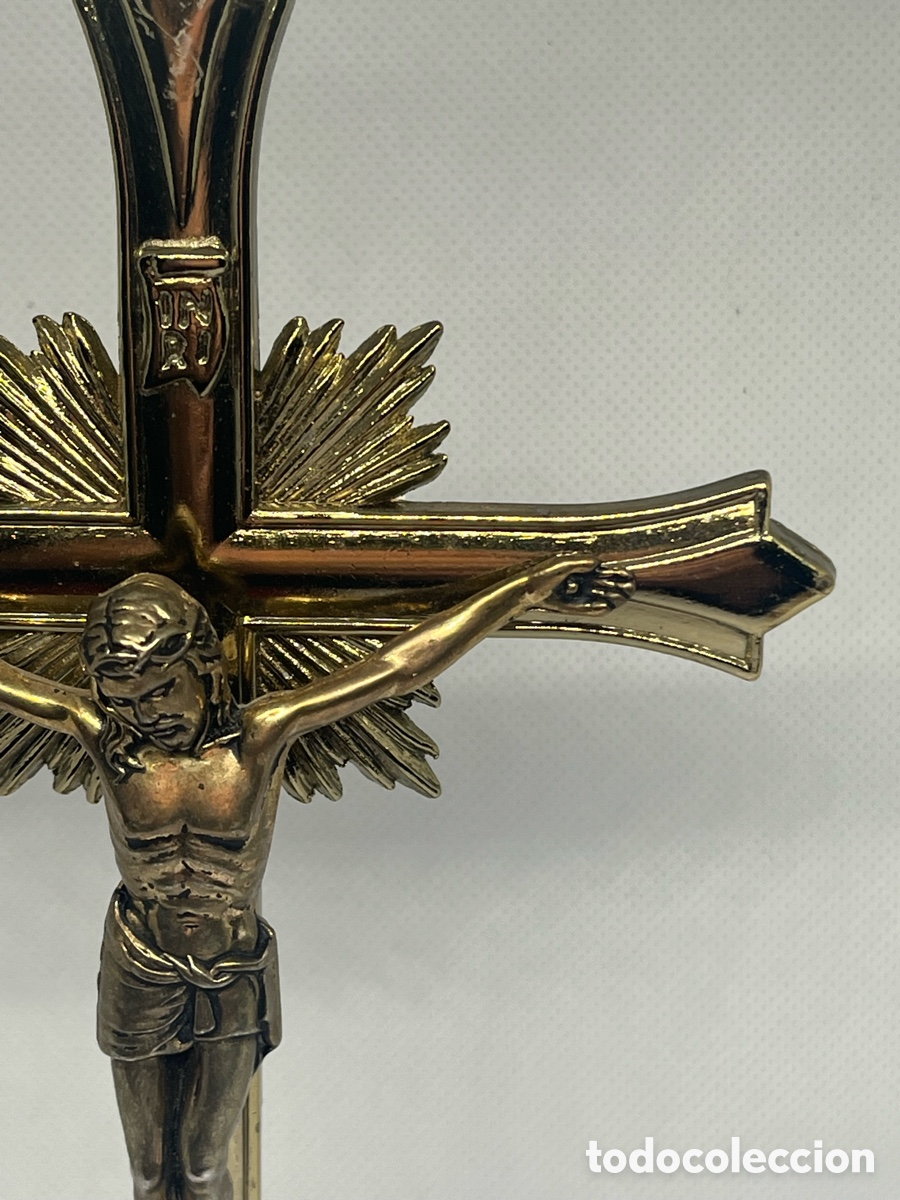 Antig&uuml;edades: CRUCIFIJO DE LAT&Oacute;N DE ALTAR - Foto 4