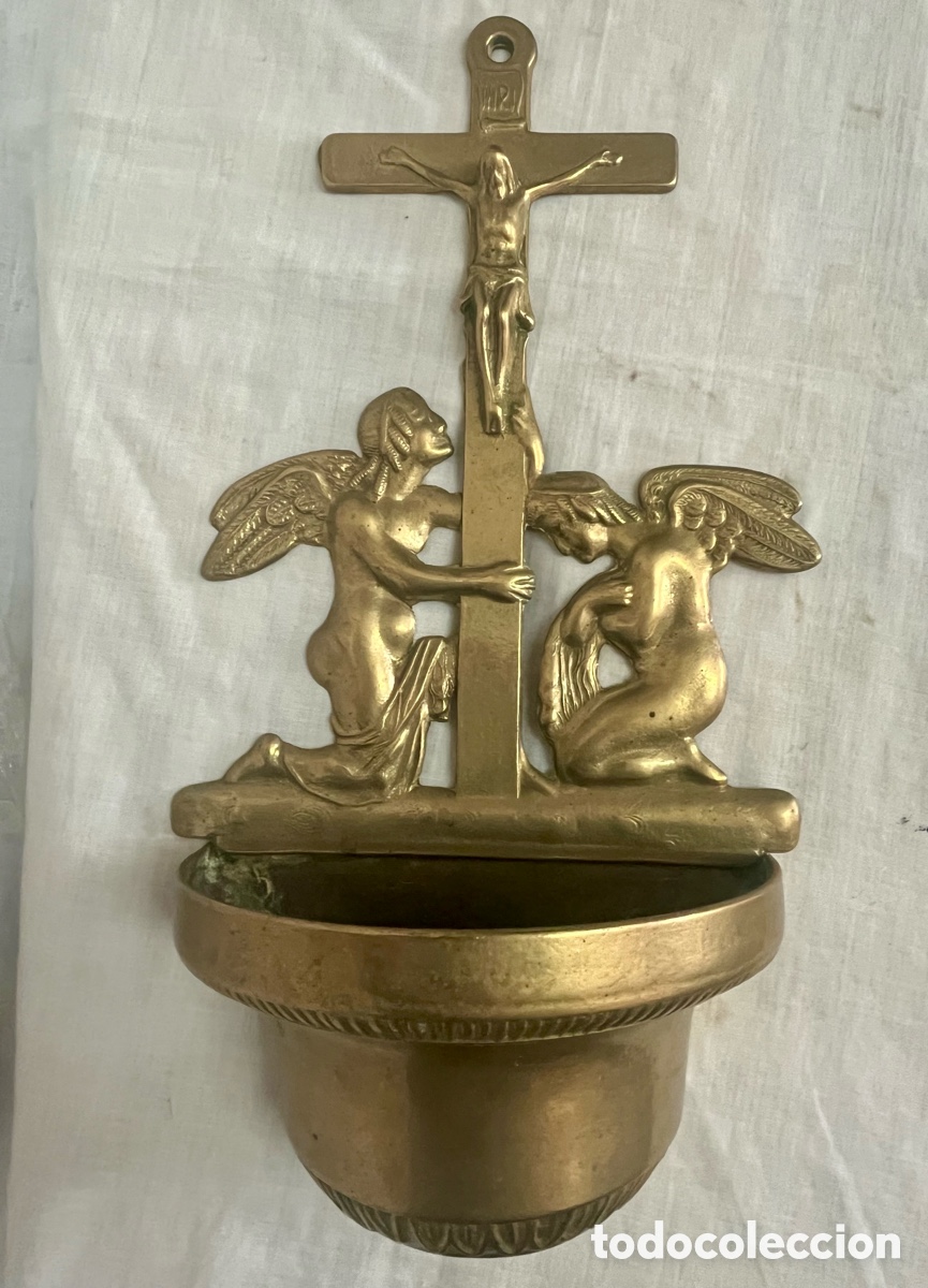 Antig&uuml;edades: BENDITERA DE BRONCE CON &Aacute;NGELES A&Ntilde;OS 50 - Foto 1