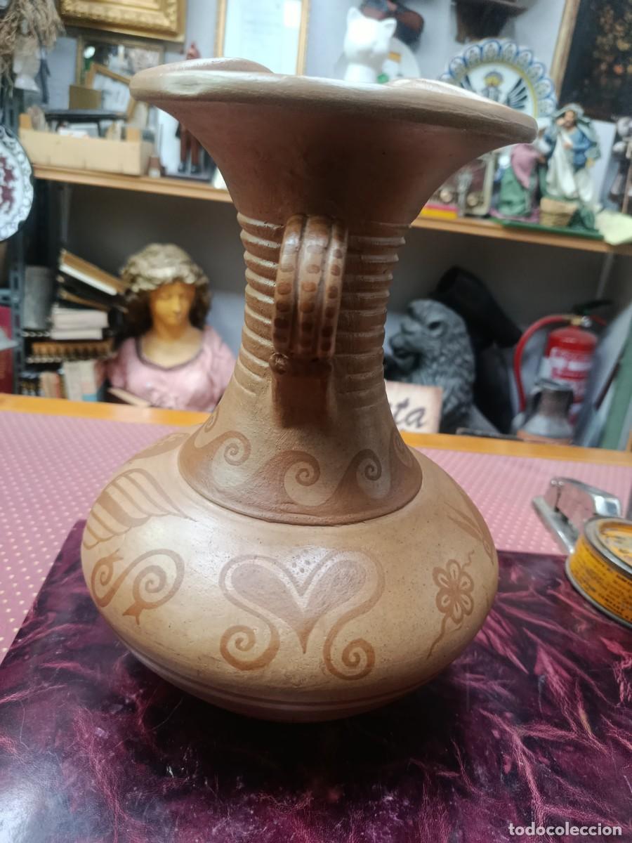 Antig&uuml;edades: Jarra de barro &iacute;bera - Foto 2