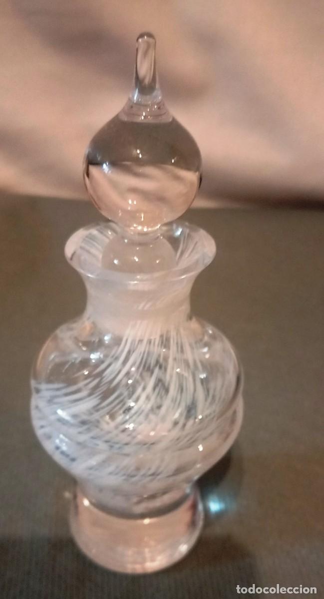 Antig&uuml;edades: Botella Perfume Vidrio Soplado. - Foto 1