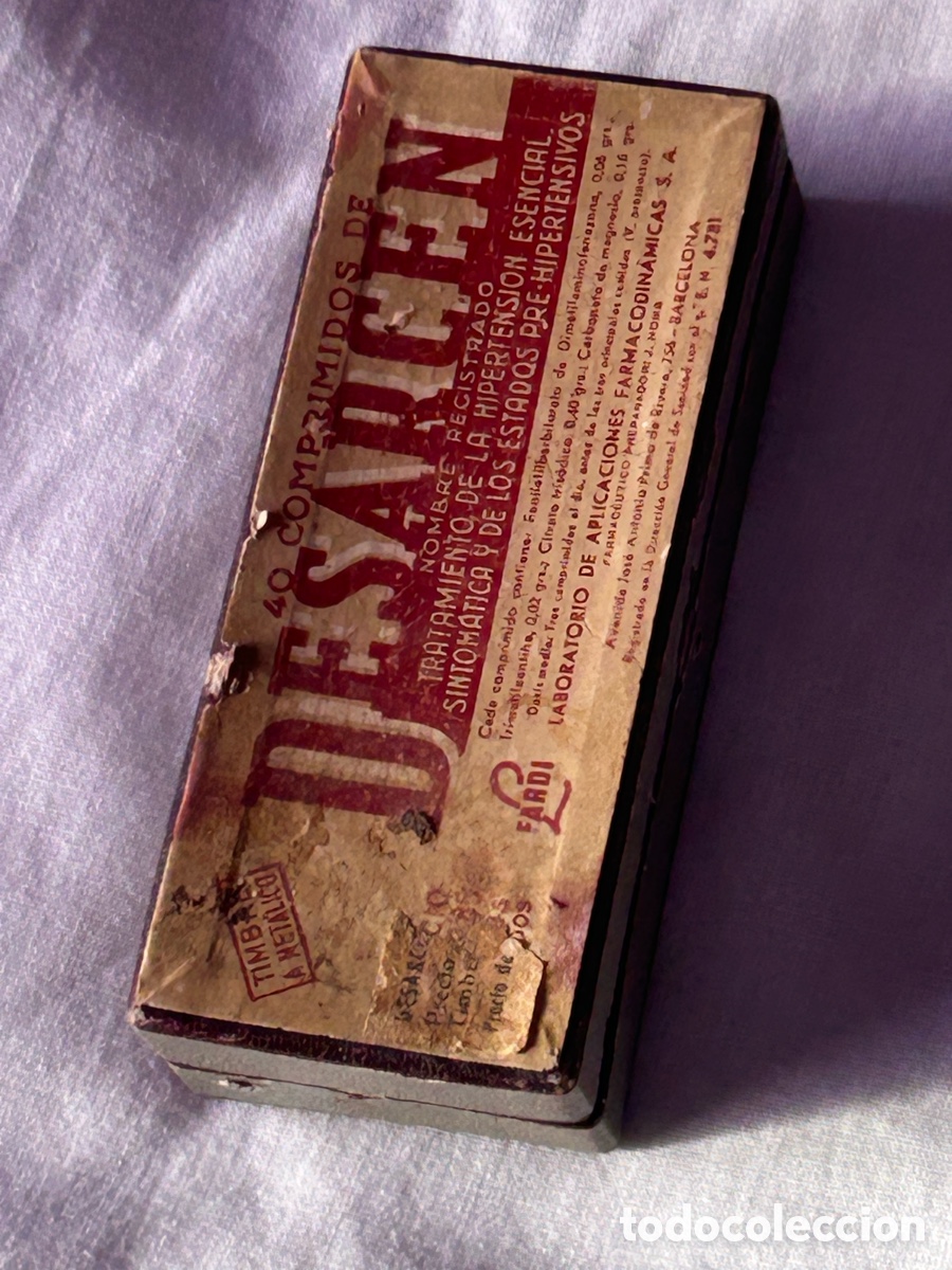 Antig&uuml;edades: Caja y frasco de medicamento Desarcen - Foto 1