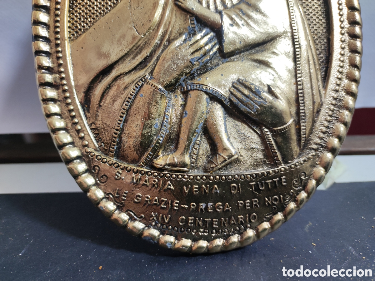 Antig&uuml;edades: Placa met&aacute;lica sta Maria - Foto 2