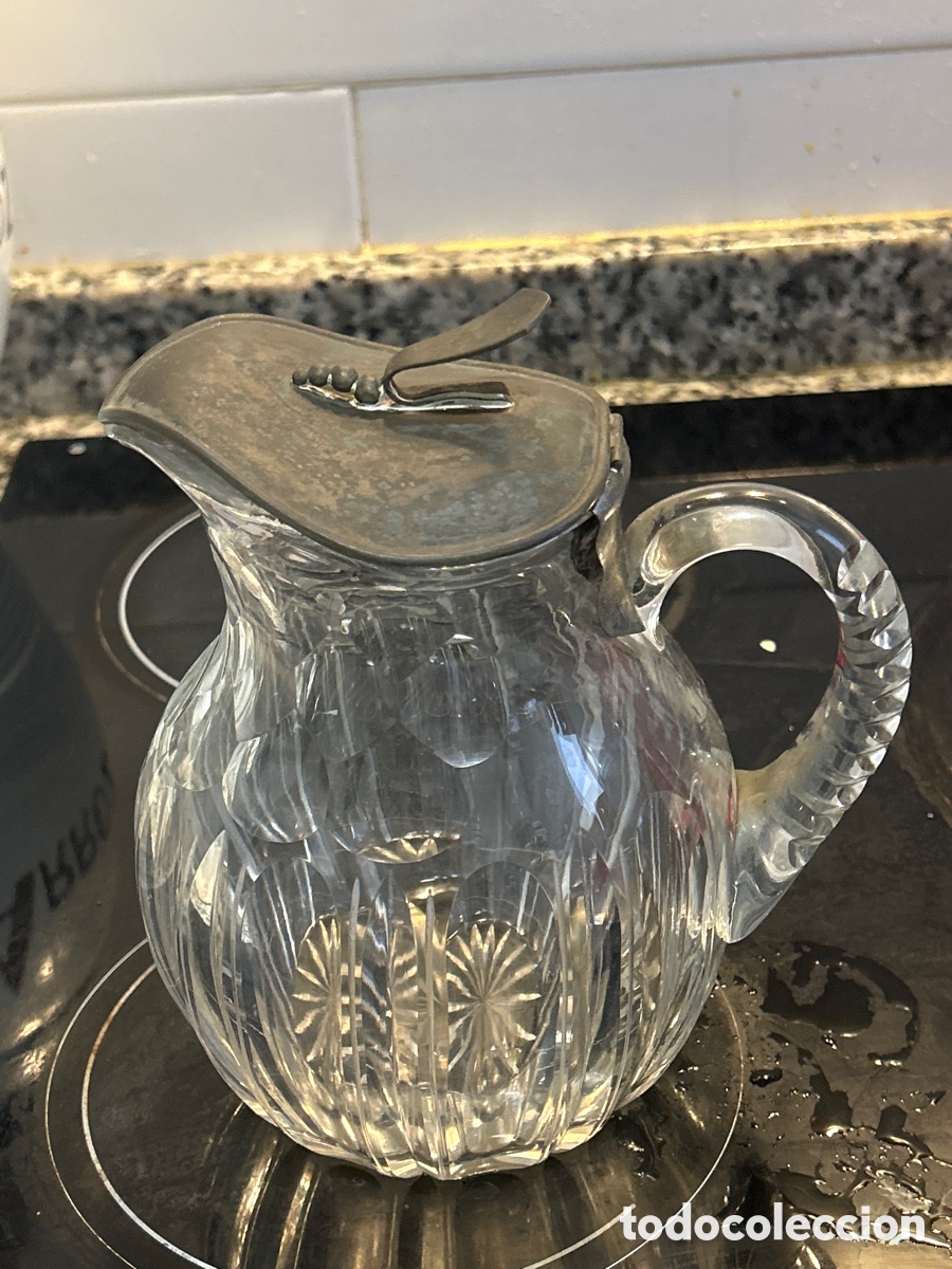 Antig&uuml;edades: Jarra de vidrio y plata - Foto 1