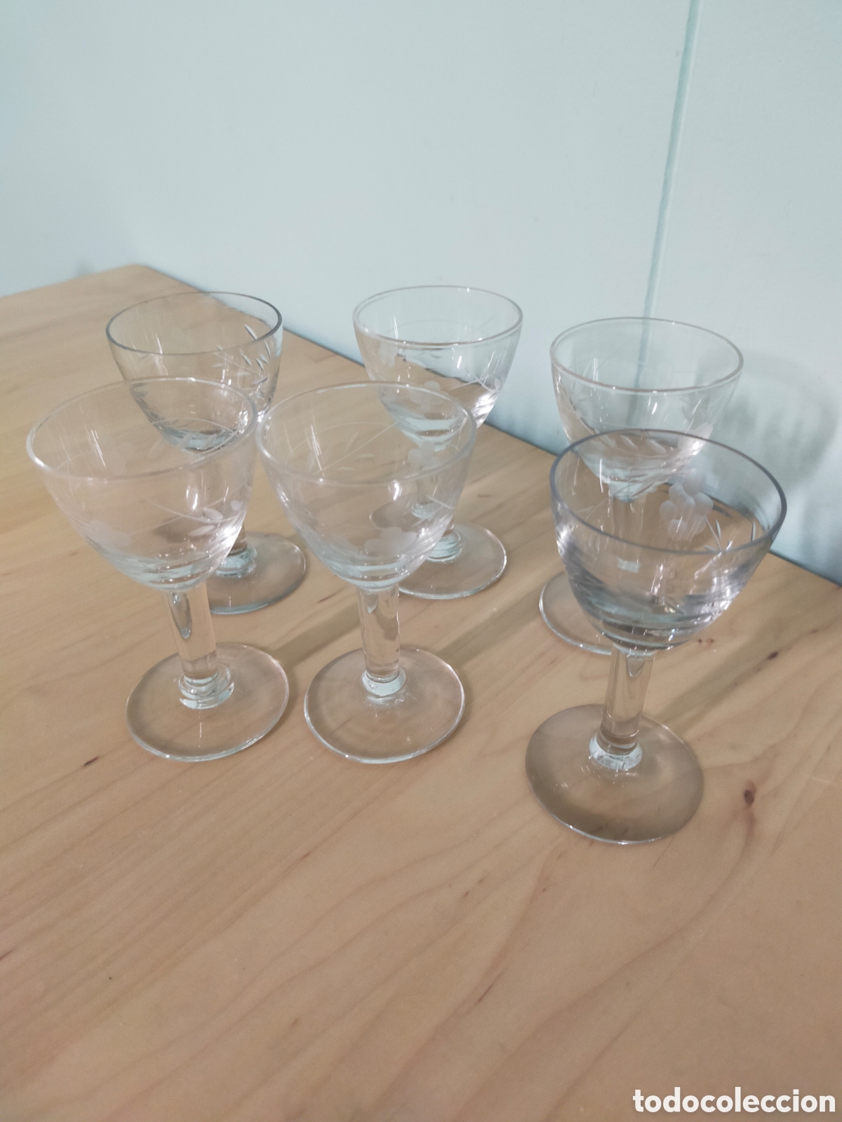 Antig&uuml;edades: Lote 6 copas licor vintage - Foto 2