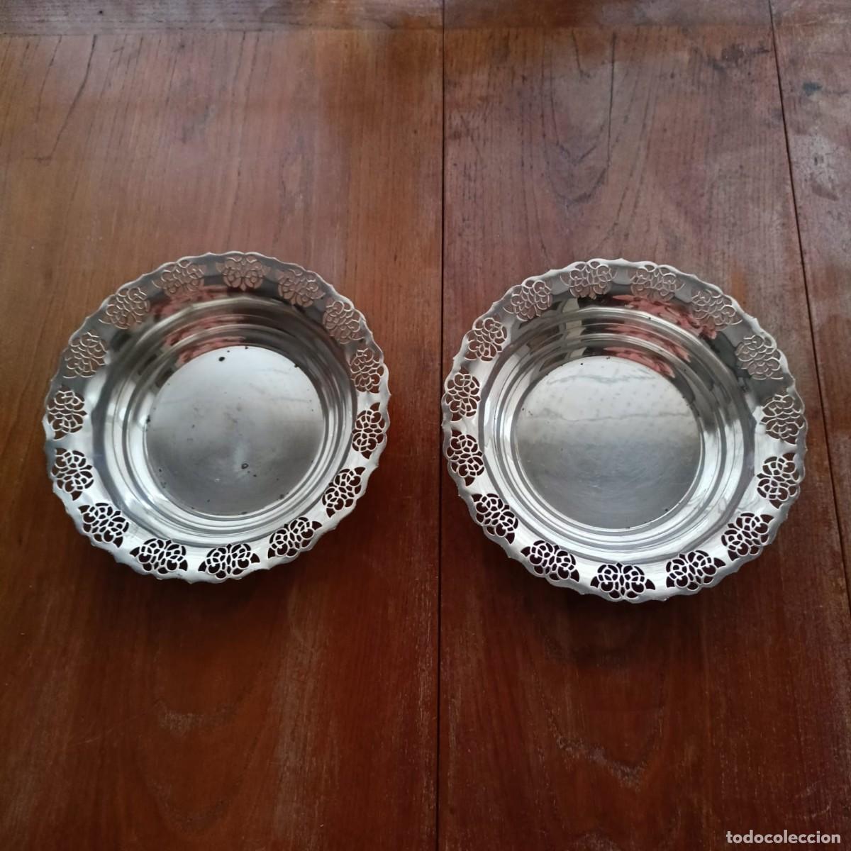 Antig&uuml;edades: Dos bombones ba&ntilde;o de plata - Foto 1