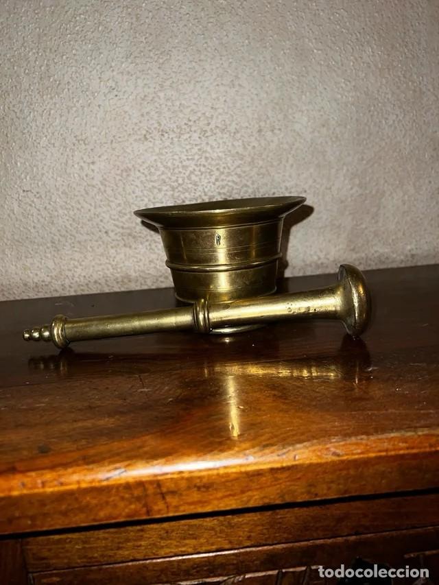 Antig&uuml;edades: Almirez de bronce antiguo - Foto 2