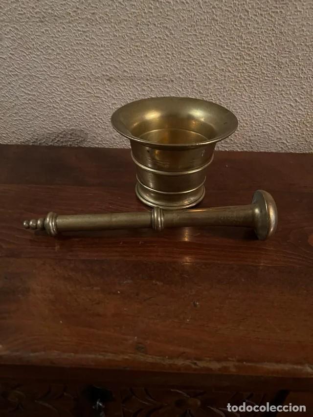 Antig&uuml;edades: Almirez de bronce antiguo - Foto 4