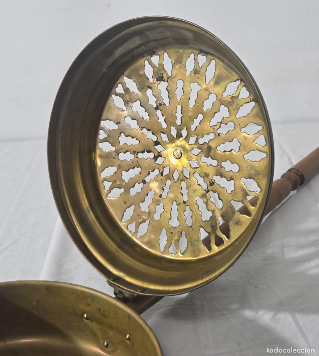 Antig&uuml;edades: Calentador de cama, madera y bronce - Foto 11