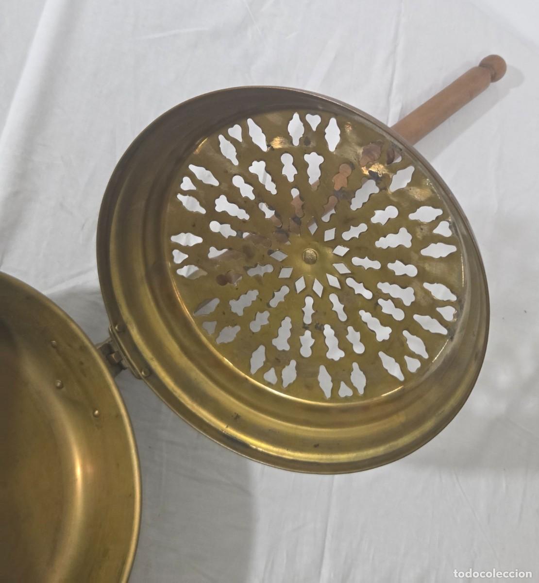 Antig&uuml;edades: Calentador de cama, madera y bronce - Foto 12
