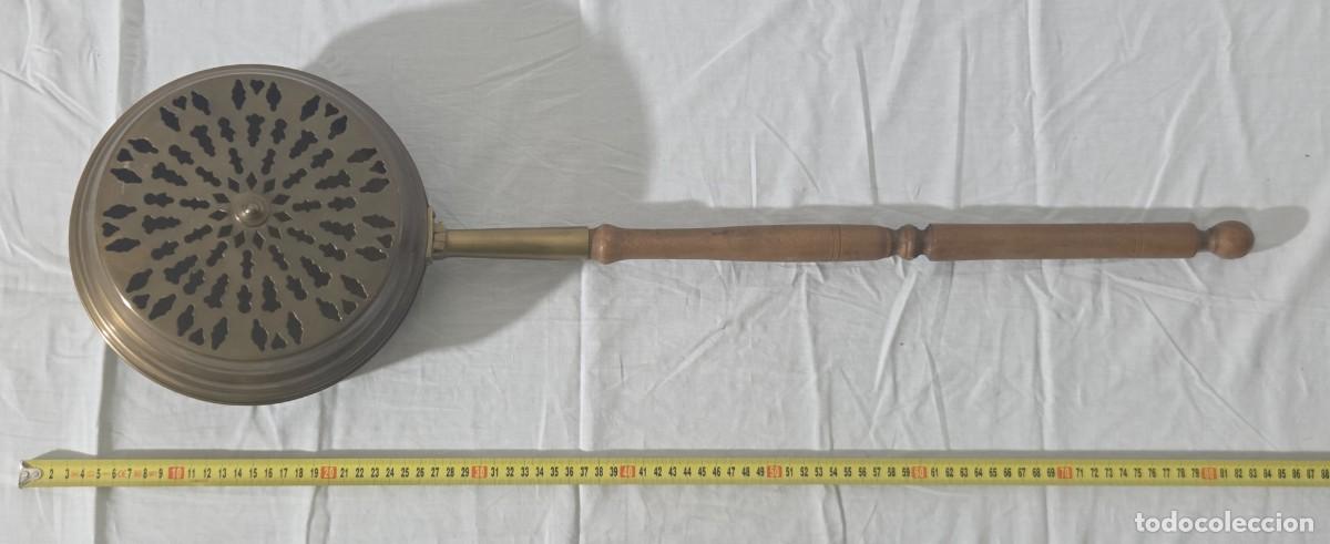 Antig&uuml;edades: Calentador de cama, madera y bronce - Foto 18