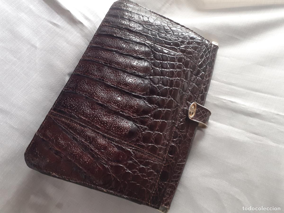 Antig&uuml;edades: Bolso ,cartera de ceremonia de cocodrilo - Foto 2