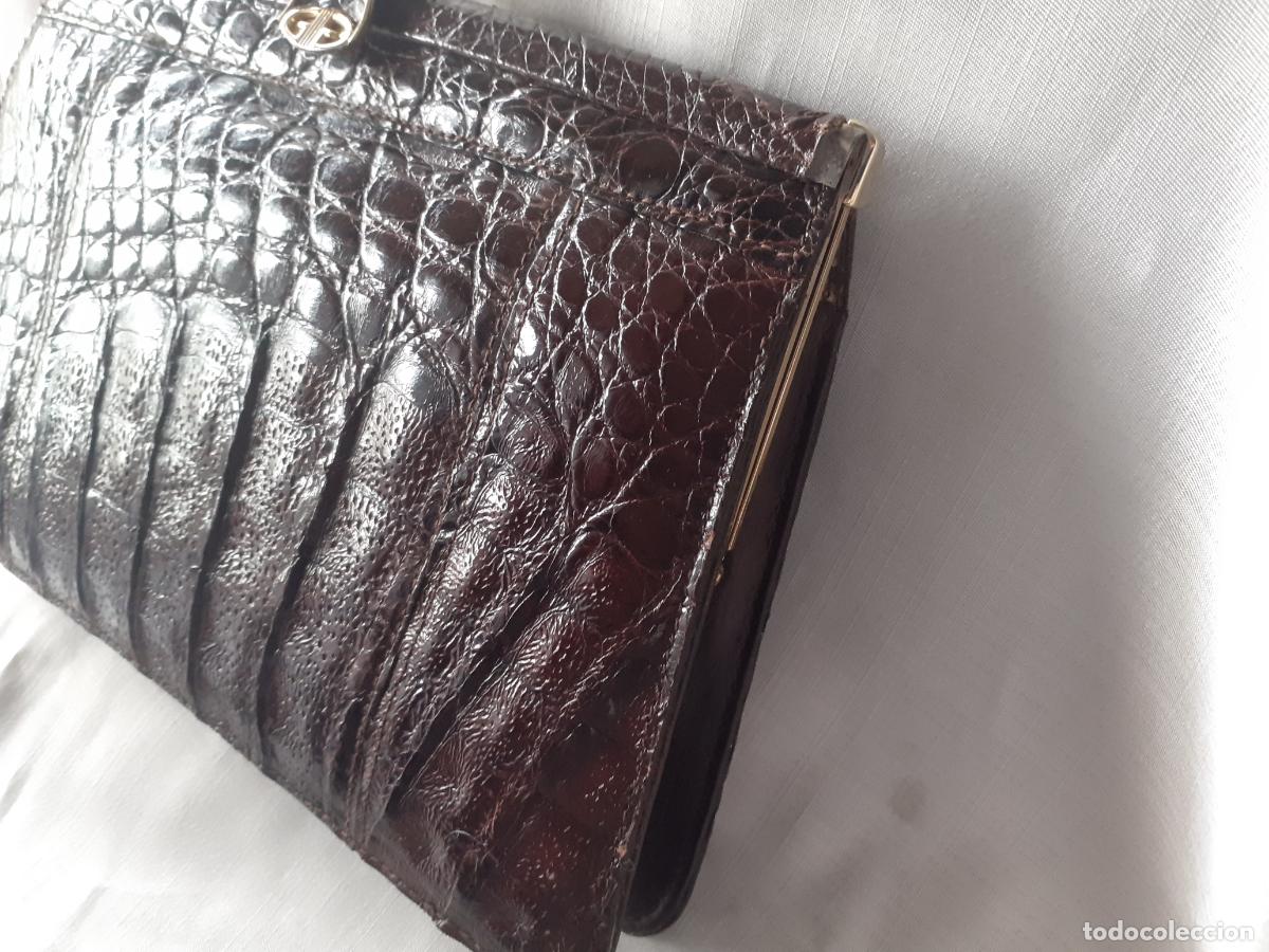 Antig&uuml;edades: Bolso ,cartera de ceremonia de cocodrilo - Foto 3