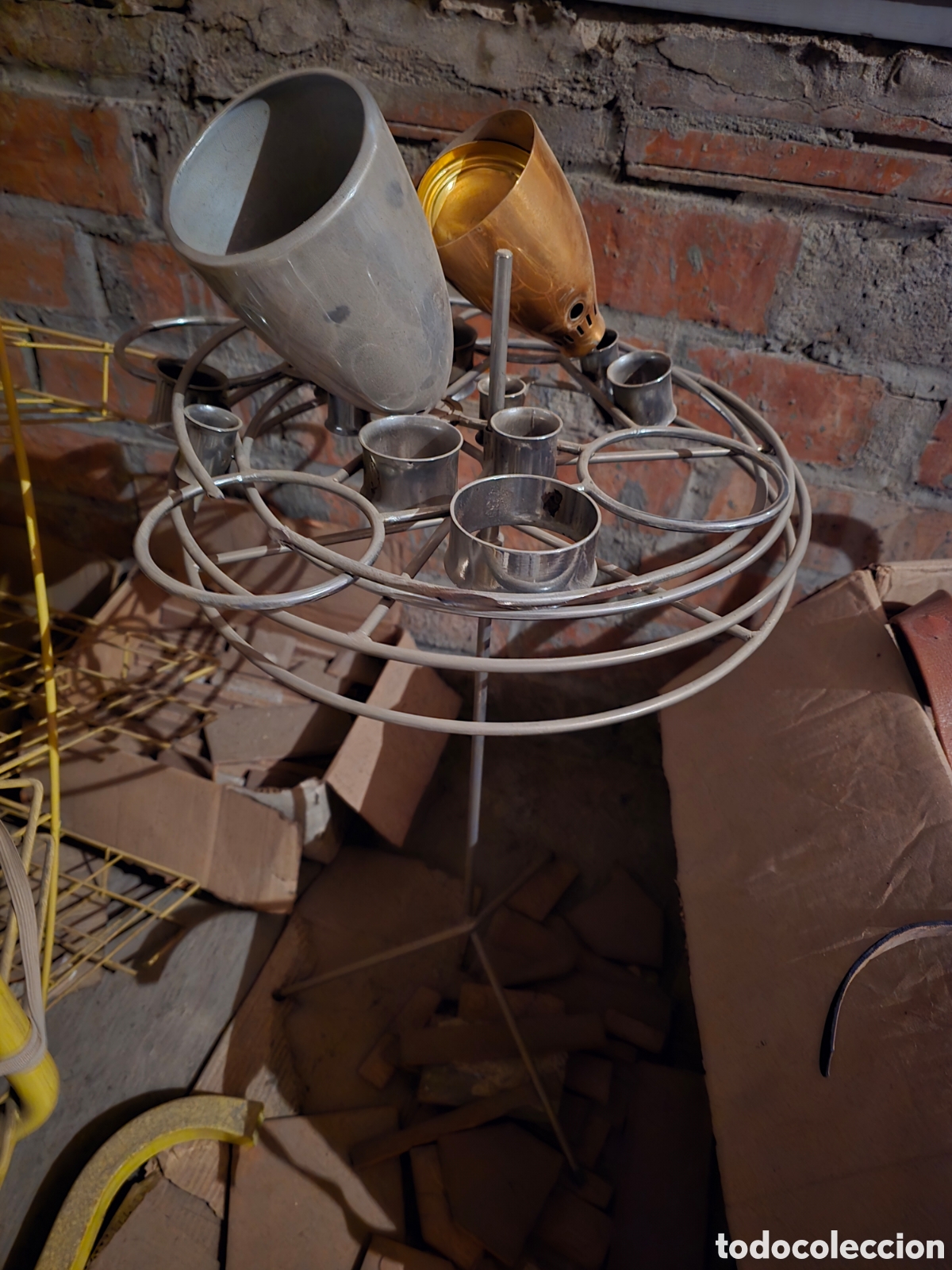 Antig&uuml;edades: Soporte Vintage para Flores - Foto 1