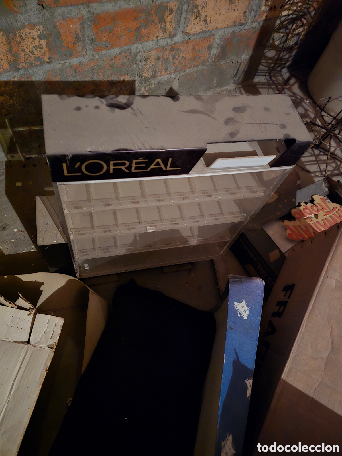 Antig&uuml;edades: Expositor LOreal vintage - Foto 2