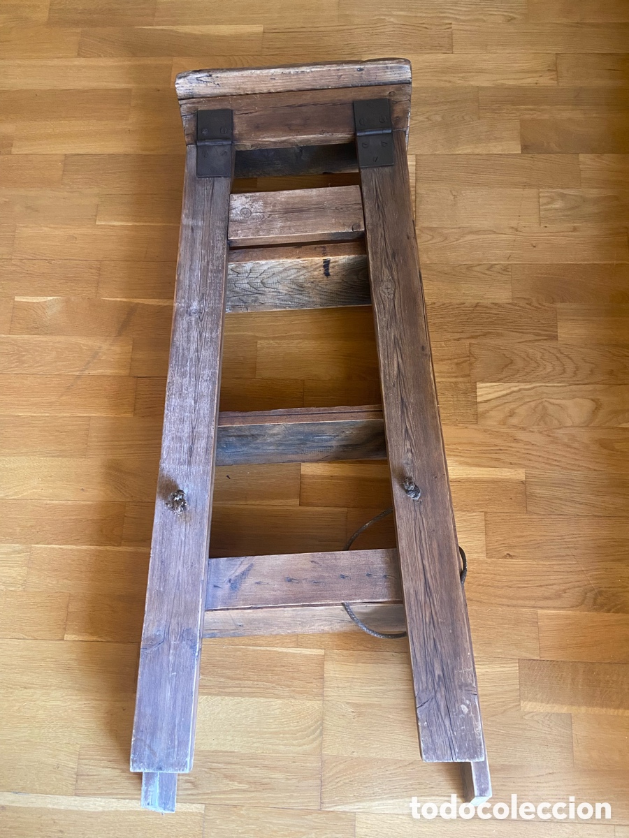 Antig&uuml;edades: Escalera antigua de madera plegable - Foto 2