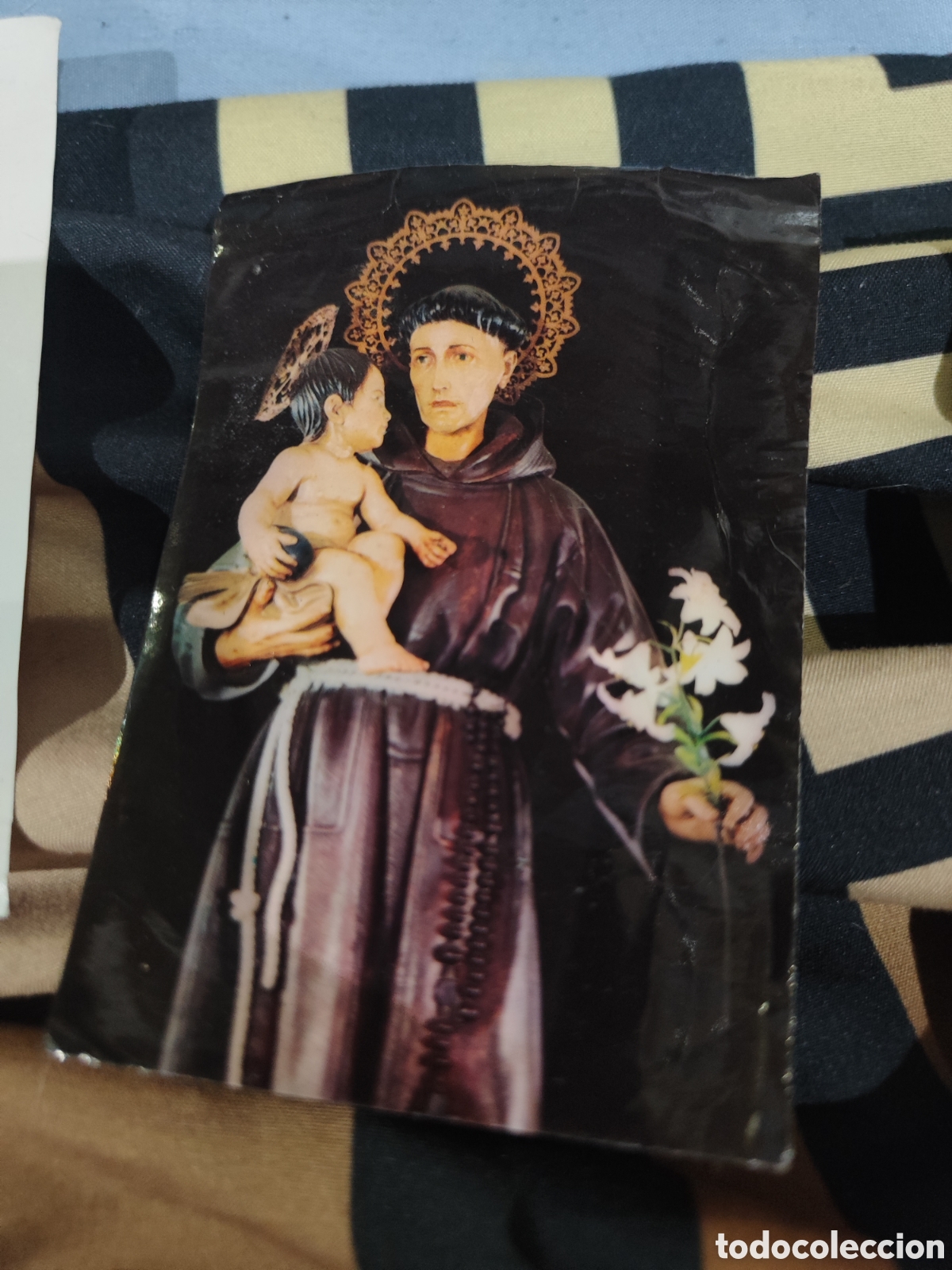 Antig&uuml;edades: Lote de estampas religiosas y cuadro de virgen - Foto 5