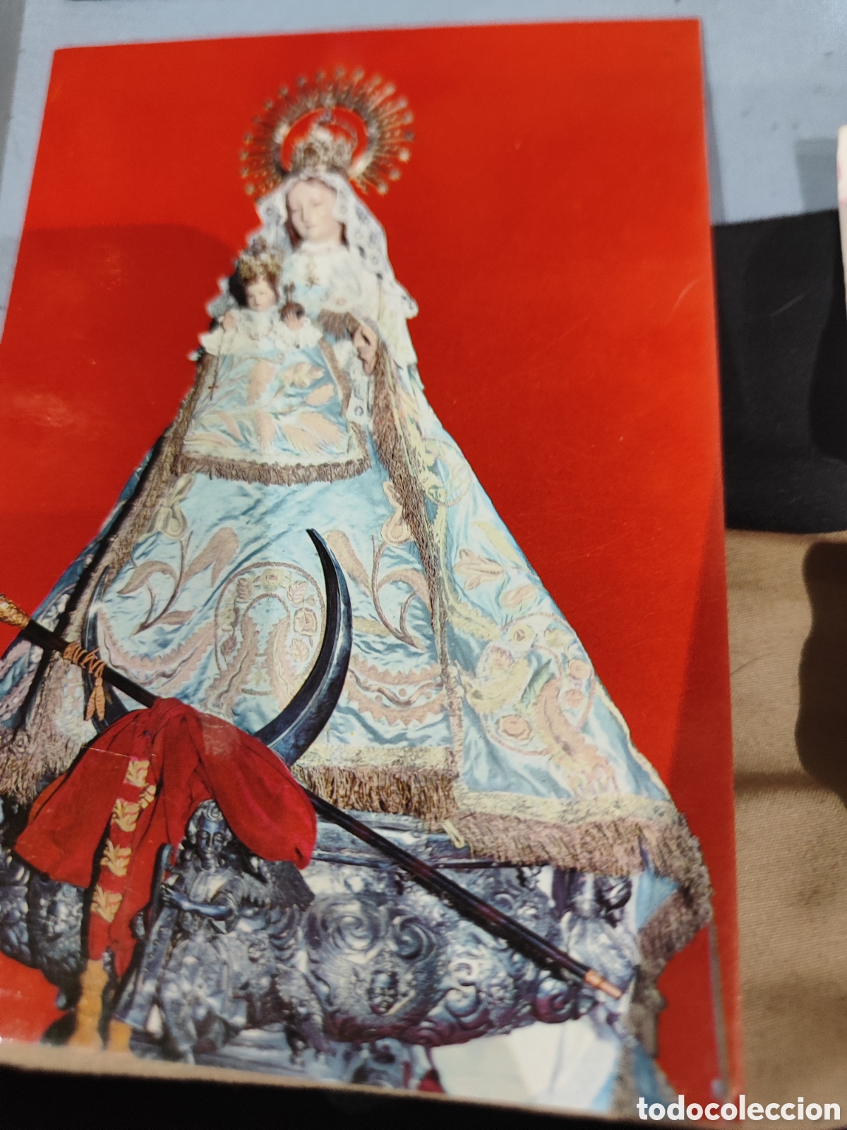 Antig&uuml;edades: Lote de estampas religiosas y cuadro de virgen - Foto 7