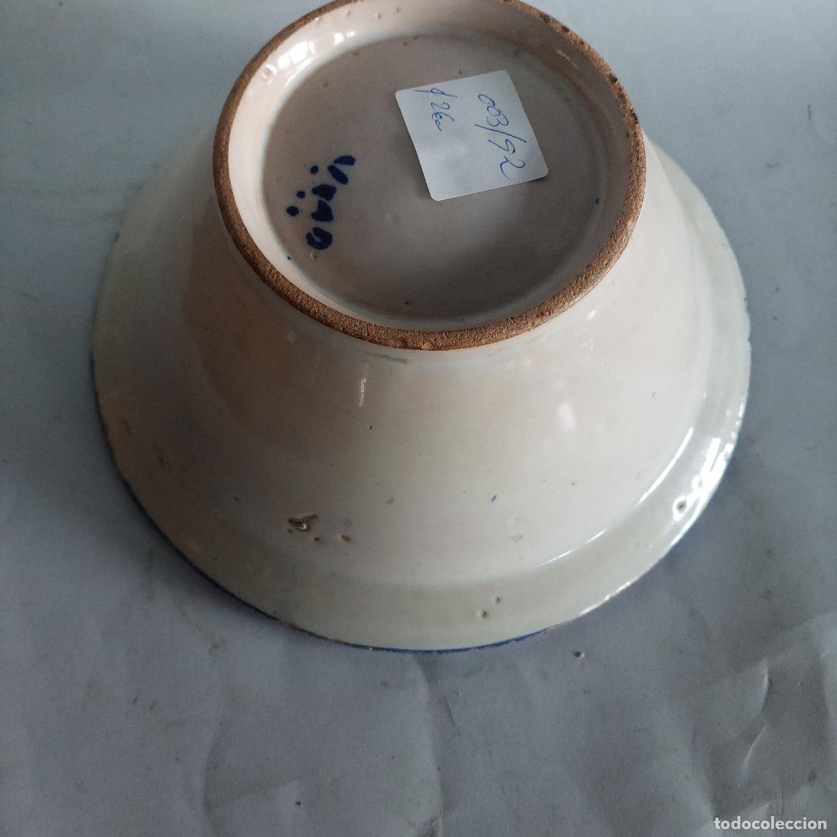 Antig&uuml;edades: Cuenco de cer&aacute;mica de Manises S.XIX - Foto 2