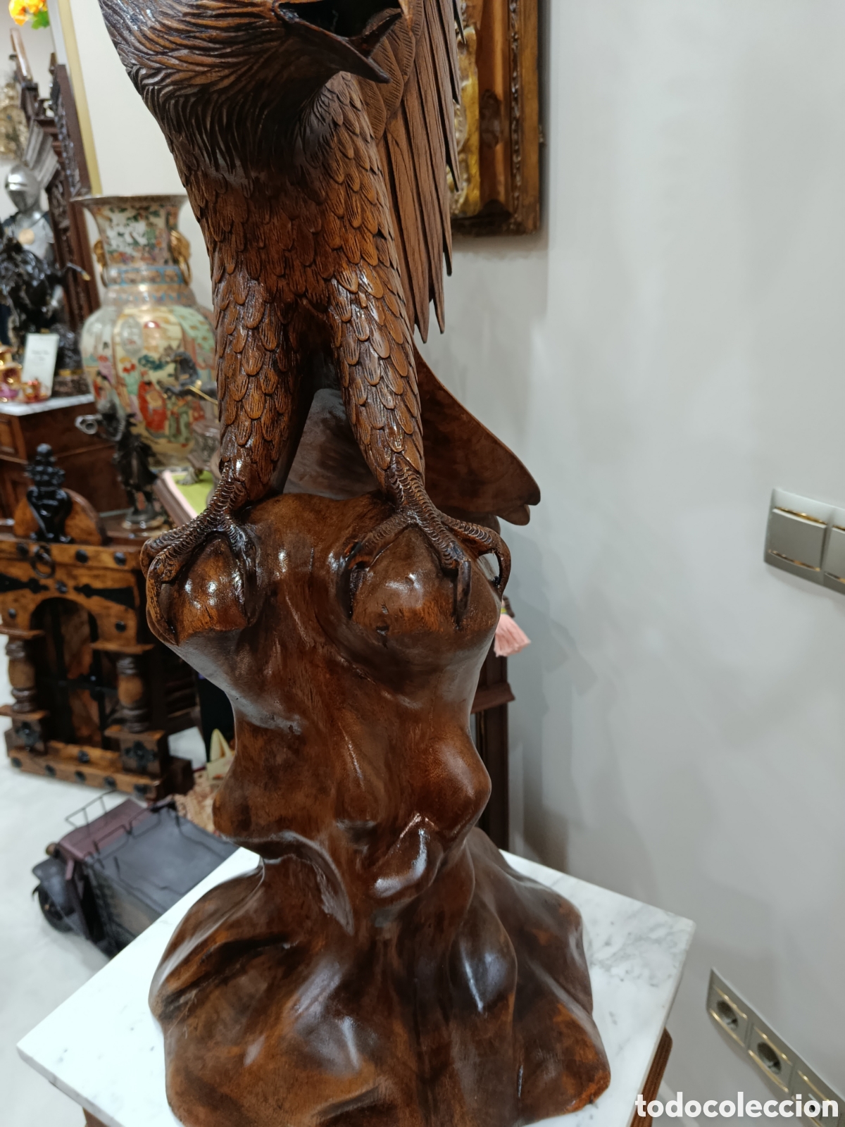 Antig&uuml;edades: &Aacute;guila de madera tallado - Foto 3