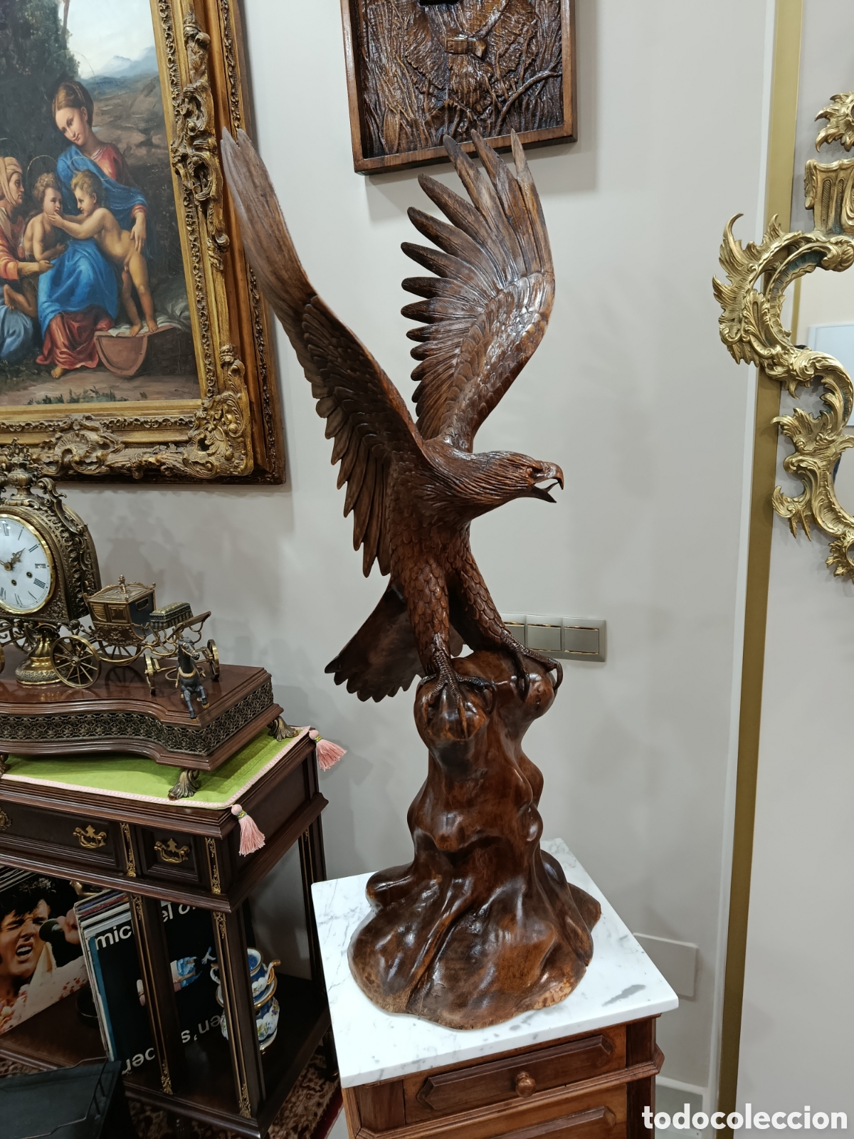Antig&uuml;edades: &Aacute;guila de madera tallado - Foto 1