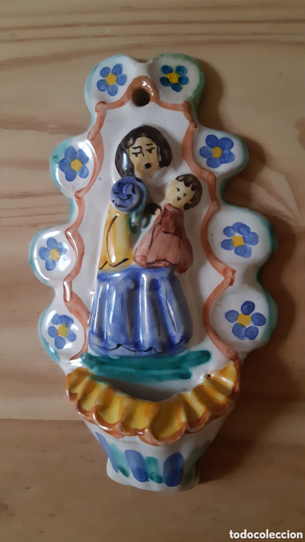 Antig&uuml;edades: Benditera de artesan&iacute;a A. Pelufo - Foto 1