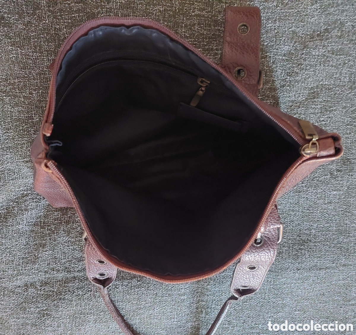 Antig&uuml;edades: Bolso de mano de piel marr&oacute;n. - Foto 3