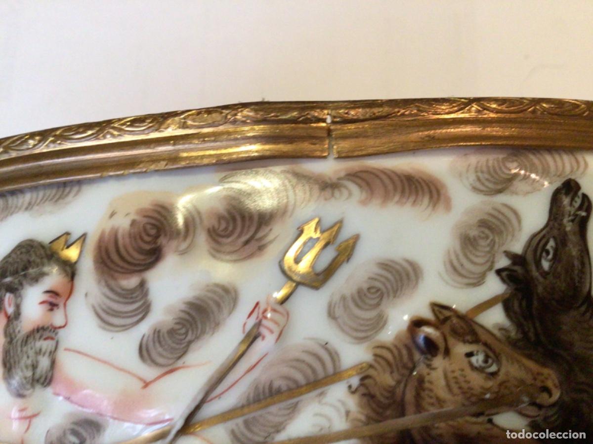 Antig&uuml;edades: Centro de mesa Capodimonte N&aacute;poles perfil de Bronce - Foto 18
