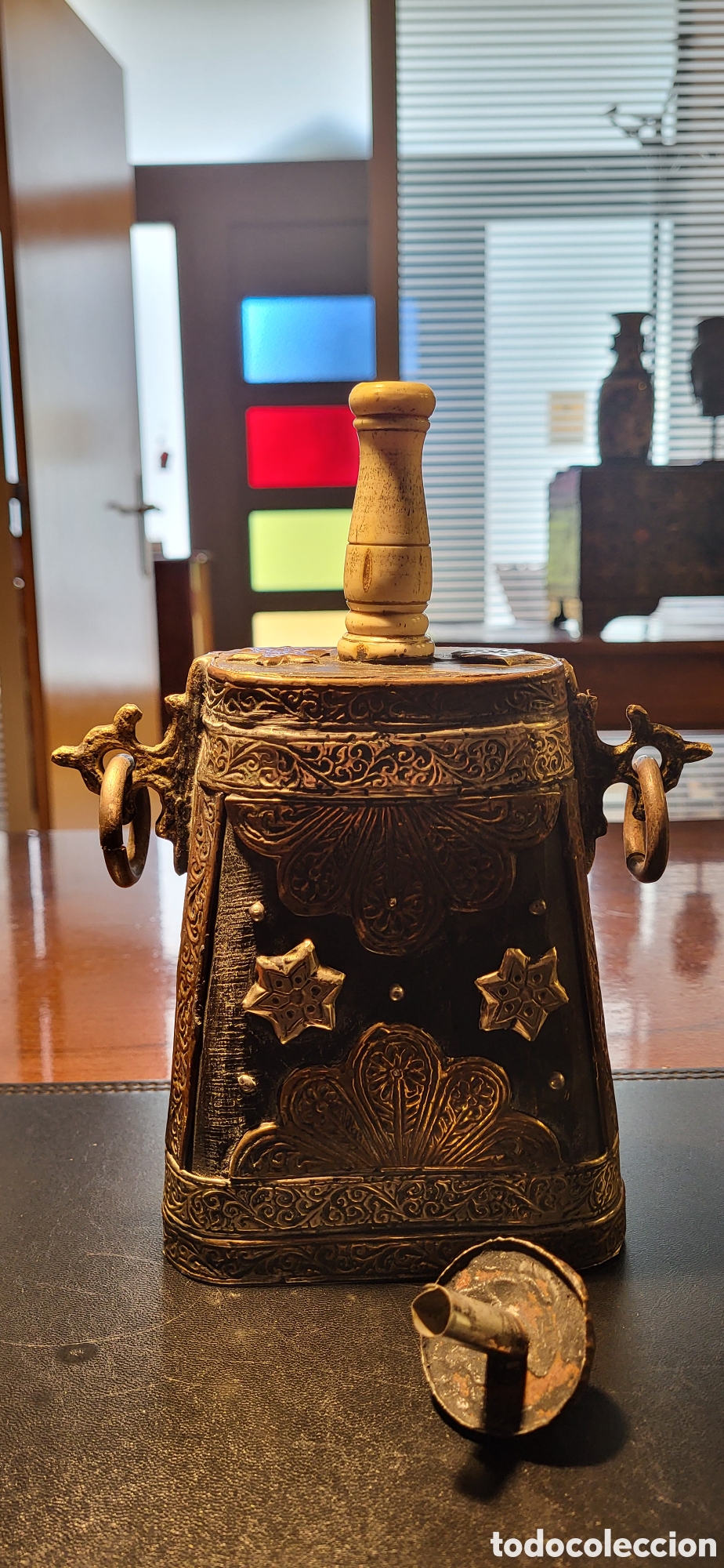Antig&uuml;edades: Recipiente oriental para cargar polvora - Foto 9