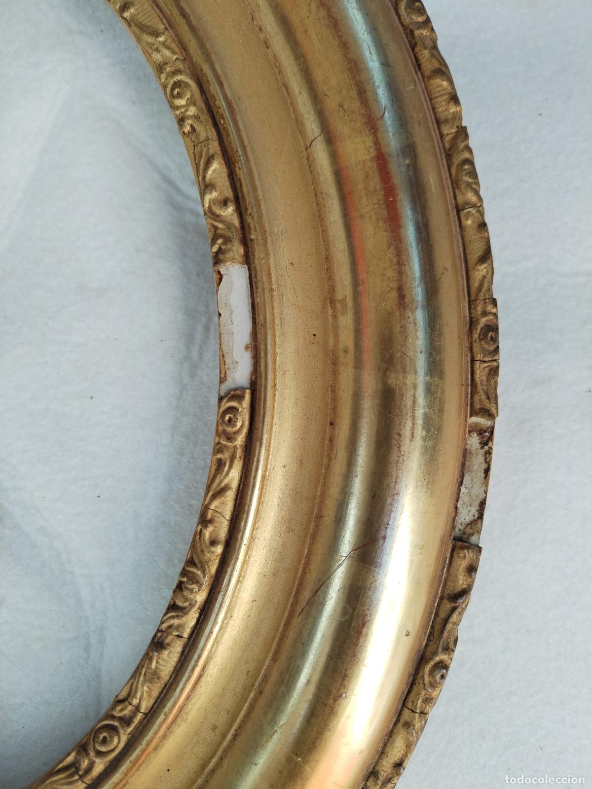 Antig&uuml;edades: marco de madera dorado ovalado - Foto 2