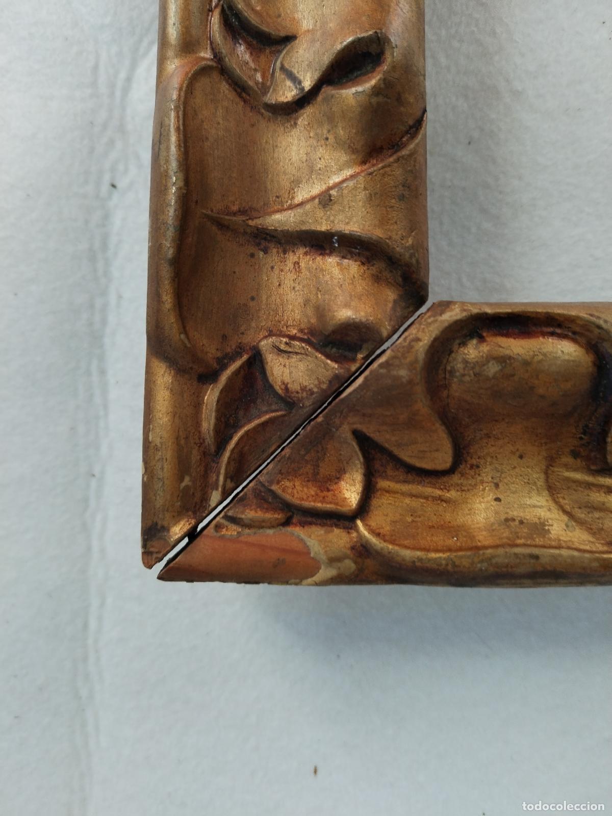 Antig&uuml;edades: marco de madera dorada - Foto 1