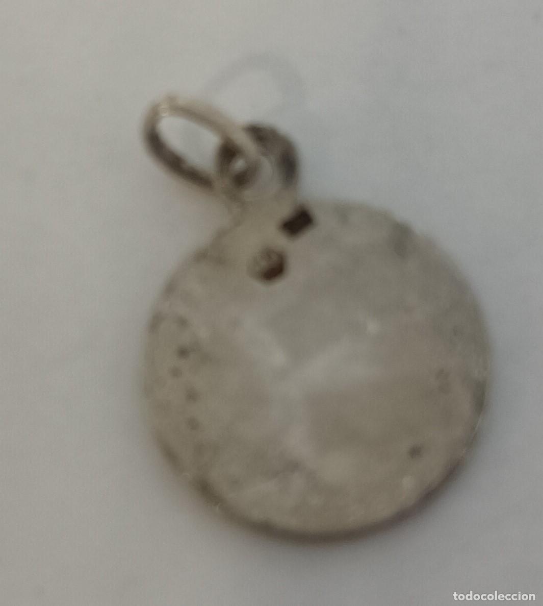 Antig&uuml;edades: MEDALLA VIRGEN DE LA SOLEDAD PLATA - Foto 2