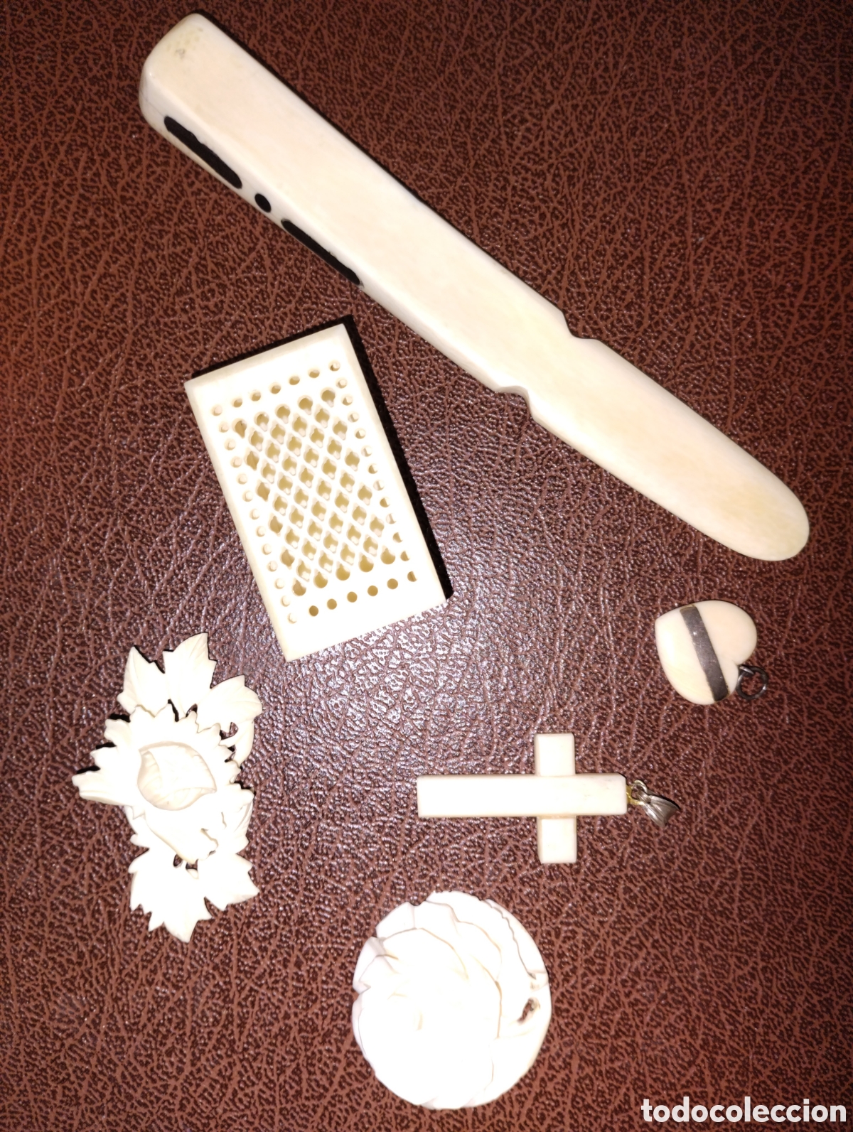 Antig&uuml;edades: LOTE MARFIL ABRECARTAS CAJITA CRUZ ...