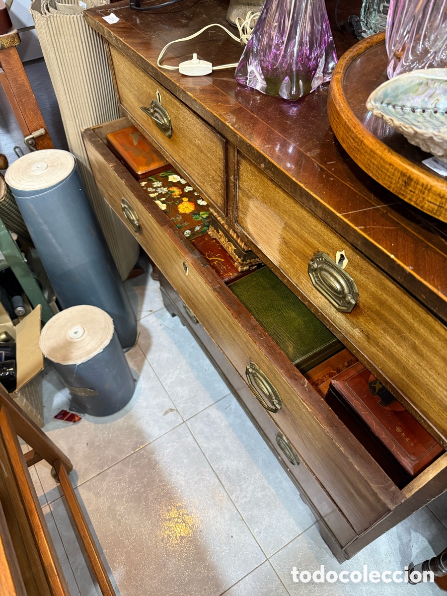 Antig&uuml;edades: C&oacute;moda inglesa s XIX. Caoba maciza. - Foto 7
