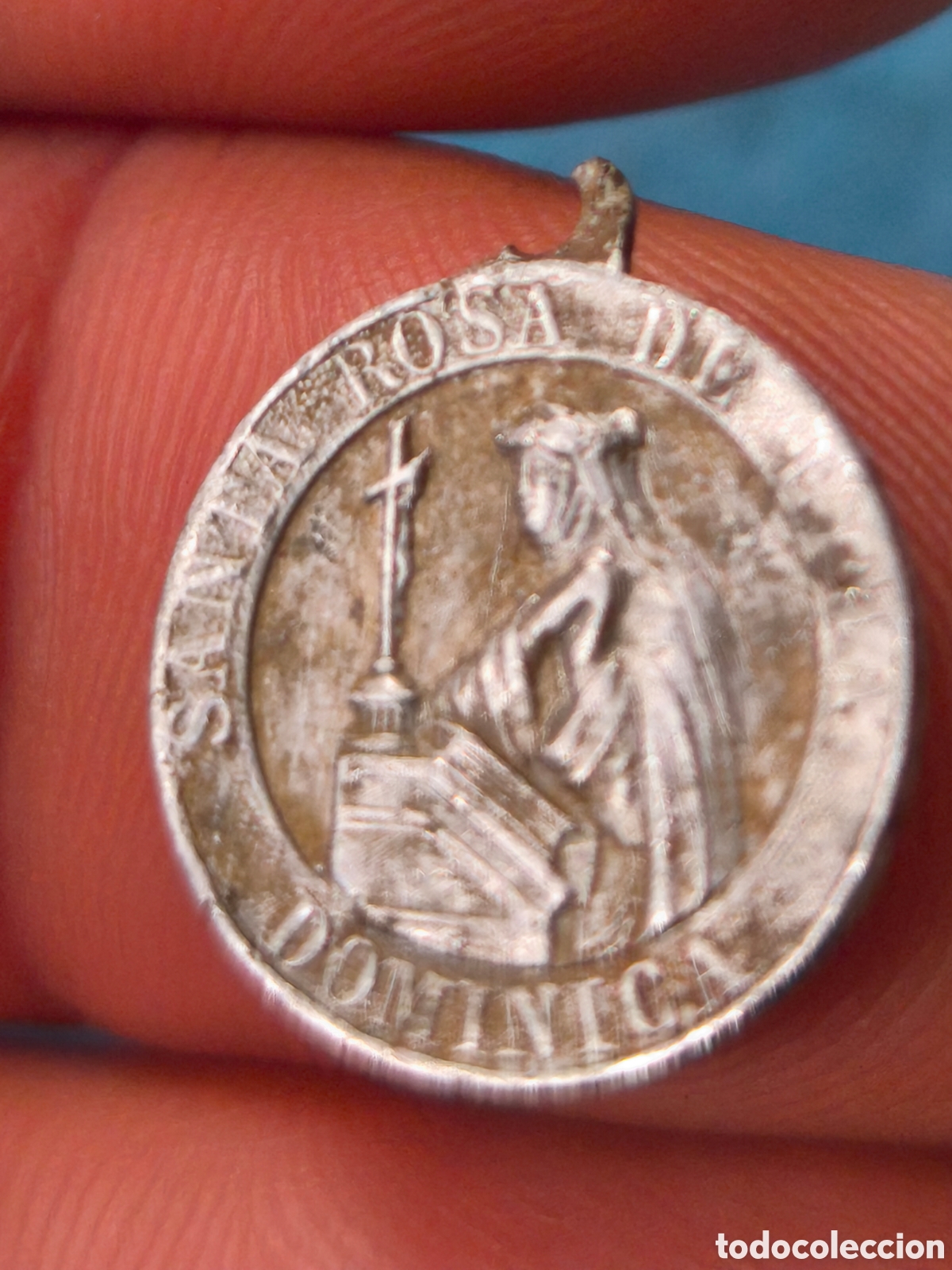 Antig&uuml;edades: Medalla antigua de aluminio - Foto 1