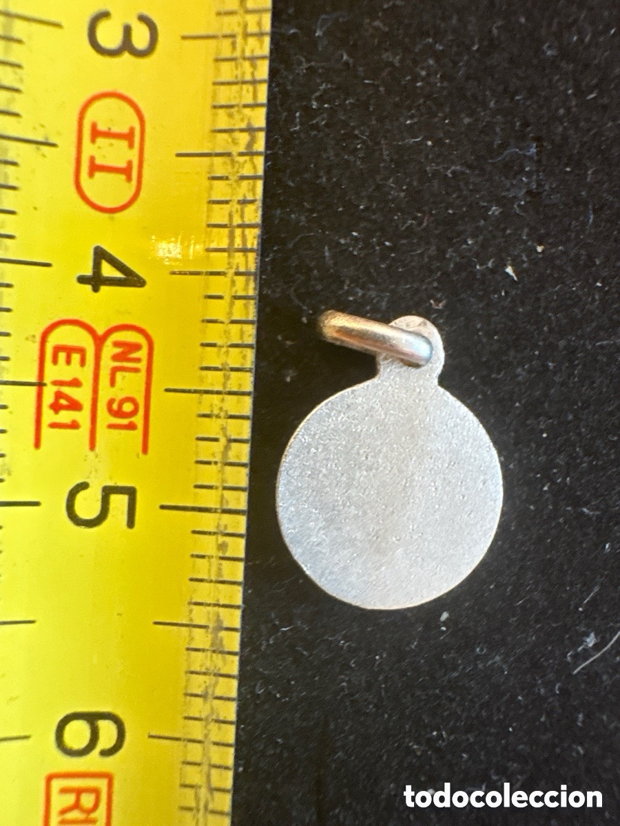 Antig&uuml;edades: Medalla religiosa de plata (A5) - Foto 2