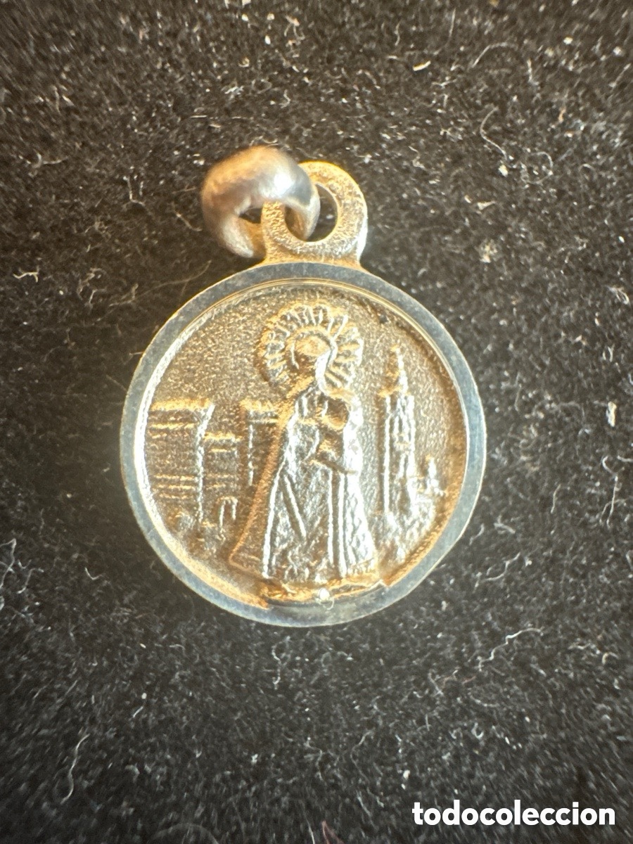 Antig&uuml;edades: Medalla religiosa de plata (A5) - Foto 1