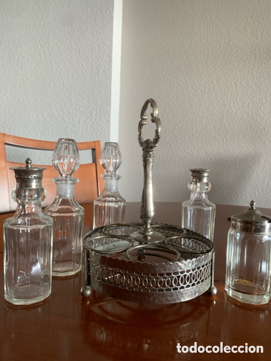 Antig&uuml;edades: Vinajera de cristal, plateada - Foto 4