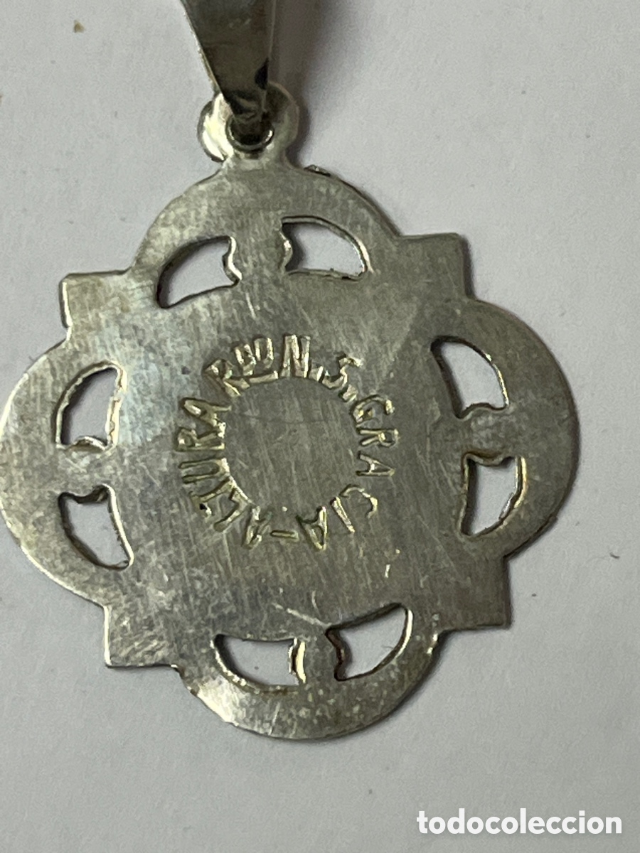 Antig&uuml;edades: Medalla de plata religiosa C329 - Foto 2