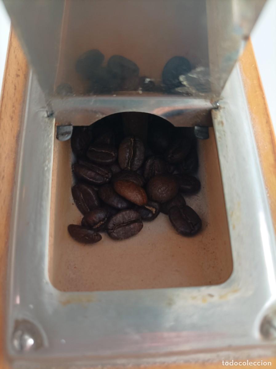 Antig&uuml;edades: Molinillo manual de caf&eacute; Pe De Dienes Mokka - Foto 3