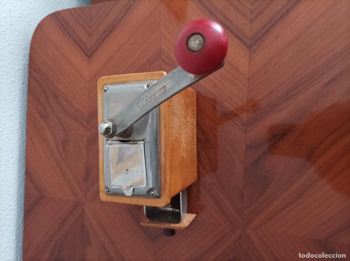 Antig&uuml;edades: Molinillo manual de caf&eacute; Pe De Dienes Mokka - Foto 17