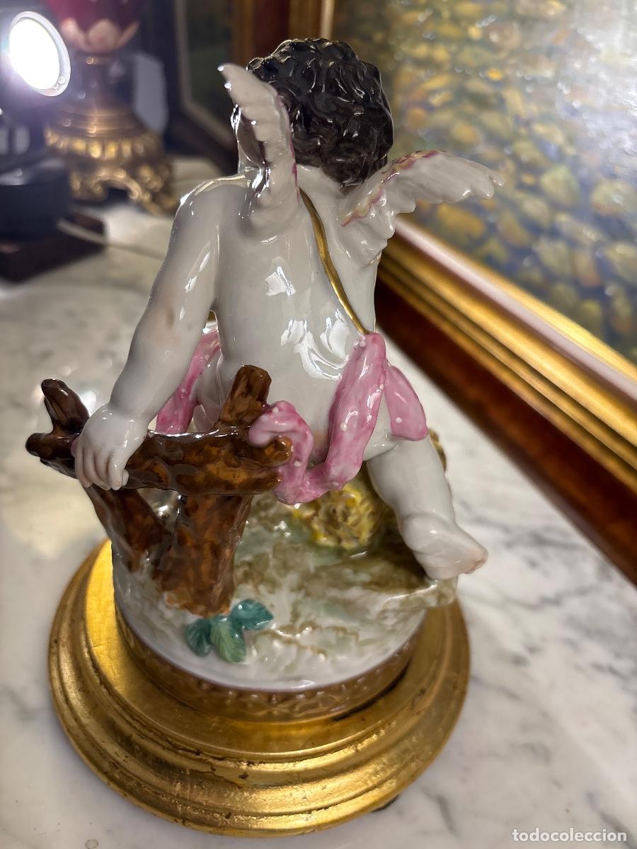 Antig&uuml;edades: Maravillosa figura de Algora con base de madera - Foto 4