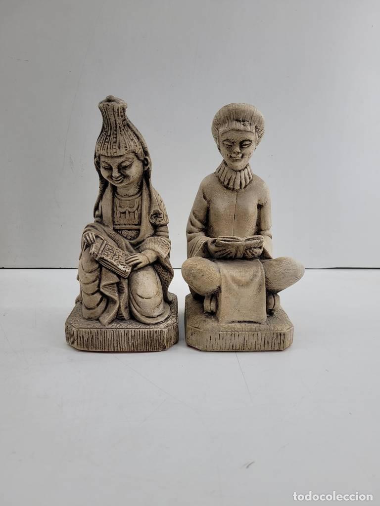 Antig&uuml;edades: 2 ESTATUAS DE PIEDRA - Foto 1