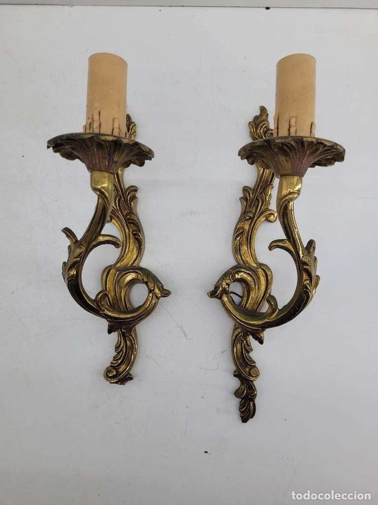Antig&uuml;edades: 2 APLIQUES ORNAMENTALES - Foto 1