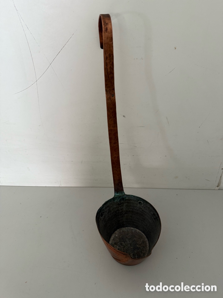Antig&uuml;edades: antigua cetra de cobre - Foto 3